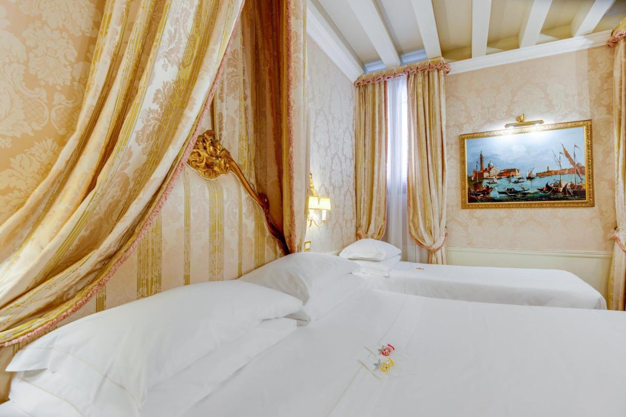 ホテル カナル グランデ ヴェネツィア エクステリア 写真